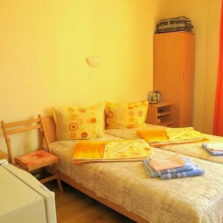 Apartment 20